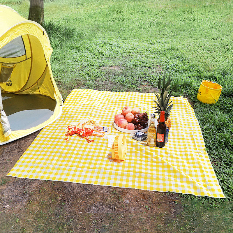 🔥 Waterproof Outdoor Picnic Blanket – Lightweight & Portable for Camping